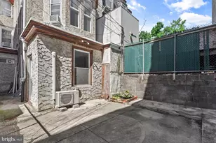 159 N 21st St, Philadelphia, PA 19103 - Photo 19