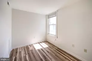 1728 Green St, Philadelphia, PA 19130 - Photo 5