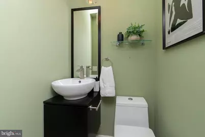 309 N 3rd Street #C, Philadelphia, PA 19106 - Photo 17
