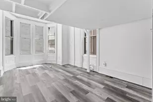 159 N 21st St, Philadelphia, PA 19103 - Photo 13