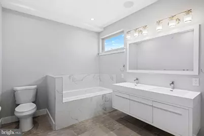 2057 Tasker Street, Philadelphia, PA 19145 - Photo 23