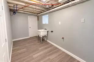 5648 N Lawrence St, Philadelphia, PA 19120 - Photo 17