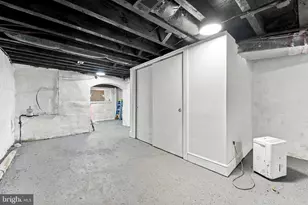 1221 N 58th St, Philadelphia, PA 19131 - Photo 33