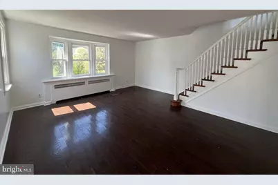 1427 Friendship Street, Philadelphia, PA 19111 - Photo 5