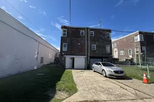 1427 Friendship St, Philadelphia, PA 19111 - Photo 15