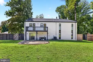 1001 W Allens Ln, Philadelphia, PA 19119 - Photo 5