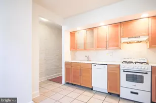 2204 Kater St, Philadelphia, PA 19146 - Photo 7