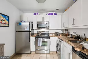 219 S 18th St, Philadelphia, PA 19103 - Photo 5