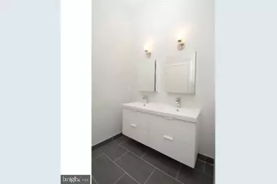 220 S 3rd Street #401, Philadelphia, PA 19106 - Photo 21