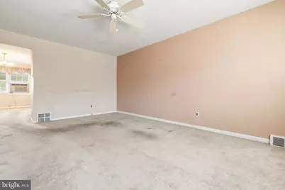 527 Martin Street, Philadelphia, PA 19128 - Photo 5