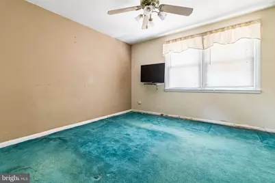 527 Martin Street, Philadelphia, PA 19128 - Photo 13