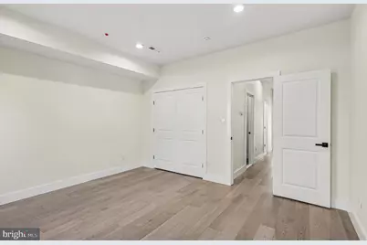 2455 Coral Street, Philadelphia, PA 19125 - Photo 9
