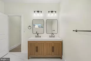 2455 Coral St, Philadelphia, PA 19125 - Photo 19