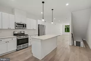 2455 Coral St, Philadelphia, PA 19125 - Photo 25