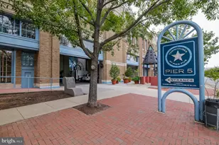 7 N Christopher Columbus Blvd, Philadelphia, PA 19106 - Photo 33