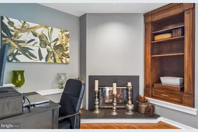 7 N Christopher Columbus Boulevard #246, Philadelphia, PA 19106 - Photo 5