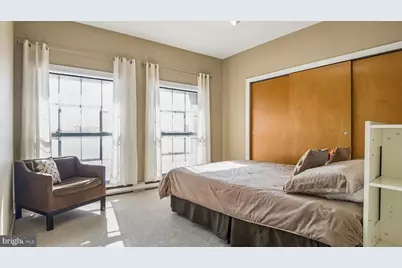 7 N Christopher Columbus Boulevard #246, Philadelphia, PA 19106 - Photo 21