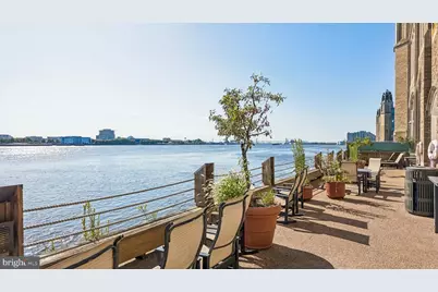 7 N Christopher Columbus Boulevard #246, Philadelphia, PA 19106 - Photo 31
