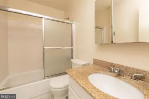 215 N 23rd St, Philadelphia, PA 19103 - Photo 23