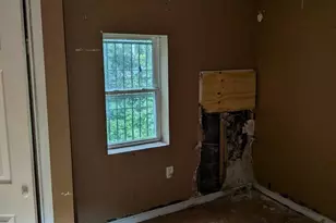 1424 W York St, Philadelphia, PA 19132 - Photo 9