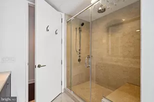 1706 Rittenhouse Square, Philadelphia, PA 19103 - Photo 11