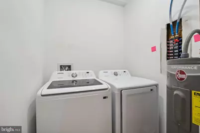 1713 W Seybert Street, Philadelphia, PA 19121 - Photo 11