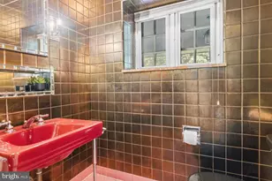435 W Allens Ln, Philadelphia, PA 19119 - Photo 23