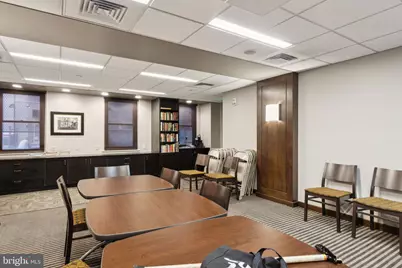 1901 Walnut Street #4F, Philadelphia, PA 19103 - Photo 19