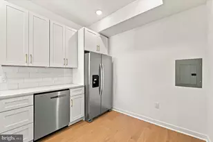 2821 Poplar St, Philadelphia, PA 19130 - Photo 15