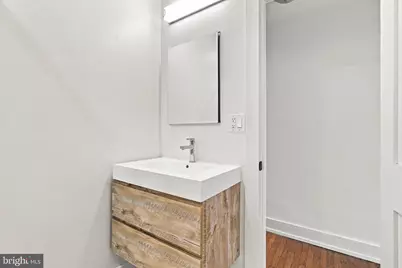1001 Pine Street #UNIT 404, Philadelphia, PA 19107 - Photo 5