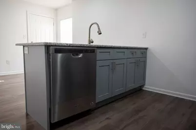 2227 E Cumberland Street, Philadelphia, PA 19125 - Photo 9
