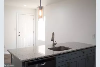 2227 E Cumberland Street, Philadelphia, PA 19125 - Photo 7