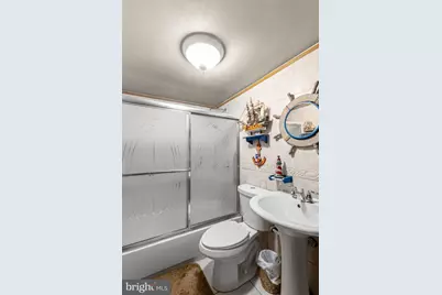 701 Marwood Road E, Philadelphia, PA 19120 - Photo 17