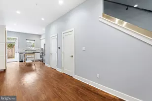 1118 E Oxford St, Philadelphia, PA 19125 - Photo 5