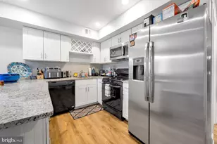 2606 Parrish St, Philadelphia, PA 19130 - Photo 3