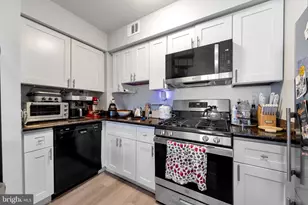 2606 Parrish St, Philadelphia, PA 19130 - Photo 13