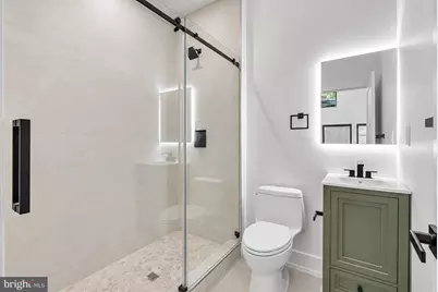 722 S 17th Street, Philadelphia, PA 19146 - Photo 33