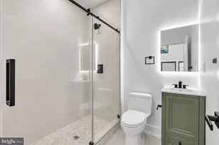 722 S 17th St, Philadelphia, PA 19146 - Photo 33