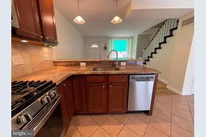 2820 S Darien Street, Philadelphia, PA 19148 - Photo 9