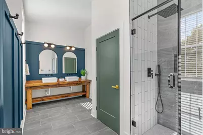 2211 E Gordon Street, Philadelphia, PA 19125 - Photo 25