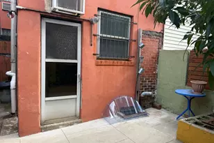 1228 Snyder Ave, Philadelphia, PA 19148 - Photo 9