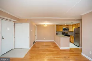 18106 Delaire Landing Rd, Philadelphia, PA 19114 - Photo 17