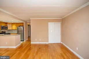 18106 Delaire Landing Rd, Philadelphia, PA 19114 - Photo 19
