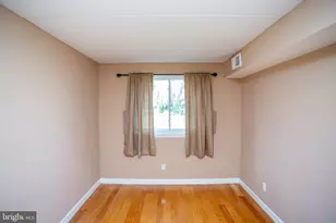 18106 Delaire Landing Rd, Philadelphia, PA 19114 - Photo 47