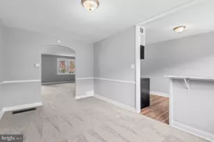 8261 Fayette St, Philadelphia, PA 19150 - Photo 7