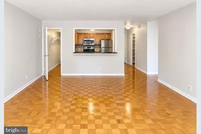 224 W Rittenhouse Square #214, Philadelphia, PA 19103 - Photo 3