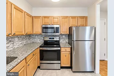224 W Rittenhouse Square #214, Philadelphia, PA 19103 - Photo 5
