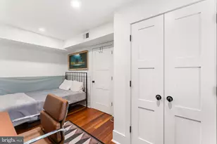 870 N Lawrence St, Philadelphia, PA 19123 - Photo 23