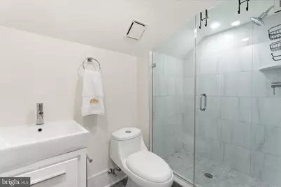 870 N Lawrence Street, Philadelphia, PA 19123 - Photo 29