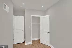 1424 S Napa St, Philadelphia, PA 19146 - Photo 13